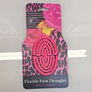Betsey Johnson Pink Flexible Palm Detangler